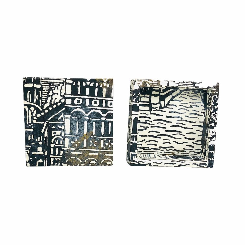 iL Pavone Venezia Handmade paper Keepsake Box - Picture 6 of 8
